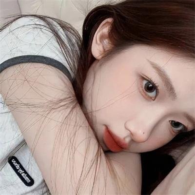 四月的女儿 在线观看